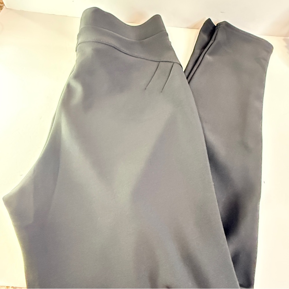 🆕  Women’s Black Stretch Leggings Size L Ultra-Soft High Waist Comfort NWOT - Picture 8 of 15